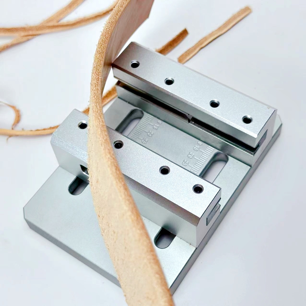 Belt Edge Trimming Machine Bel - огляд і ціна Leather Edge Beveler